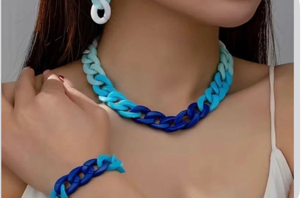 4 pcs summer Necklace Resin Irregular Chain Exaggerated Elegance Jewelry Set for Women’s Beach Vacation
